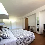 La Rosa Blu Couette-café 3*