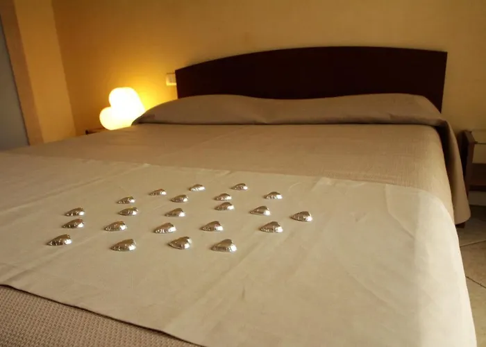 洛萨蓝光住宿加早餐酒店 3*